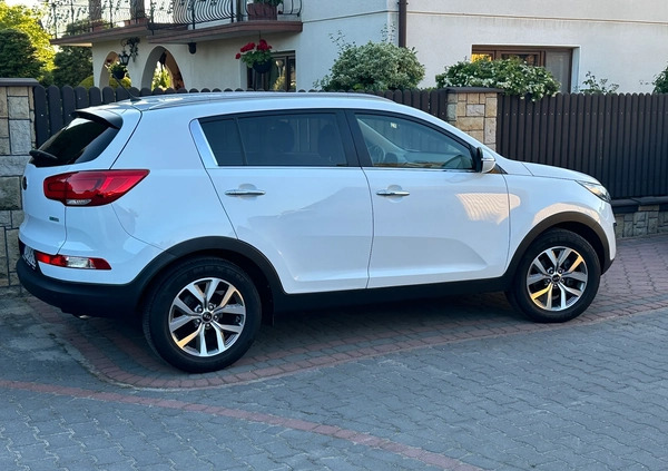 Kia Sportage cena 51900 przebieg: 145789, rok produkcji 2014 z Płoty małe 211